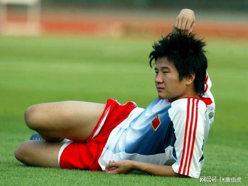 欧冠直播在线观看-李金羽个性太强？被李玮锋掐脖子、不理郑智、与朱广沪渐行渐远